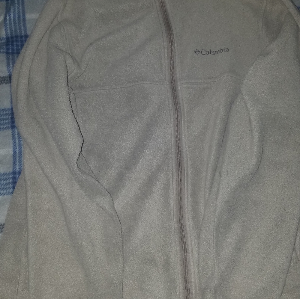 Columbia sweater